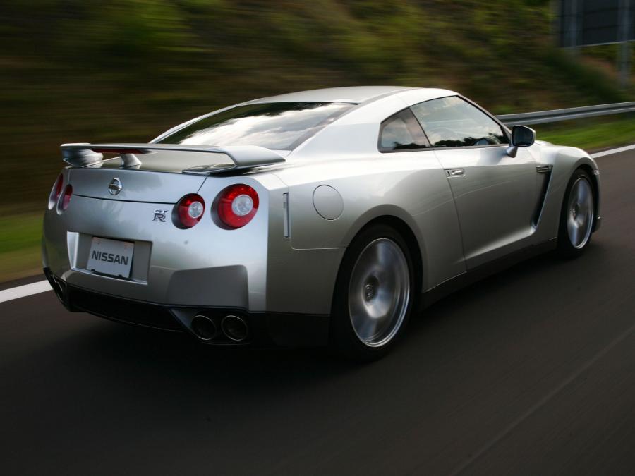  Nissan GT-R 2007 года  (фото 86 из 480)